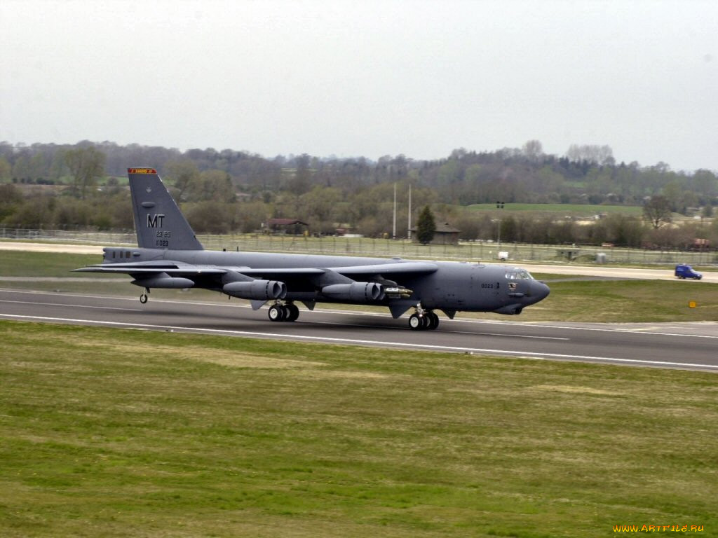 b52, , , 